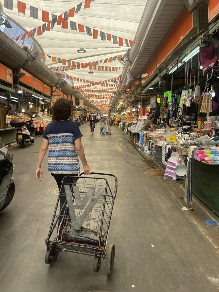 HaTikva Market in Tel Aviv — authentic Iraqi and Yemenite food stalls