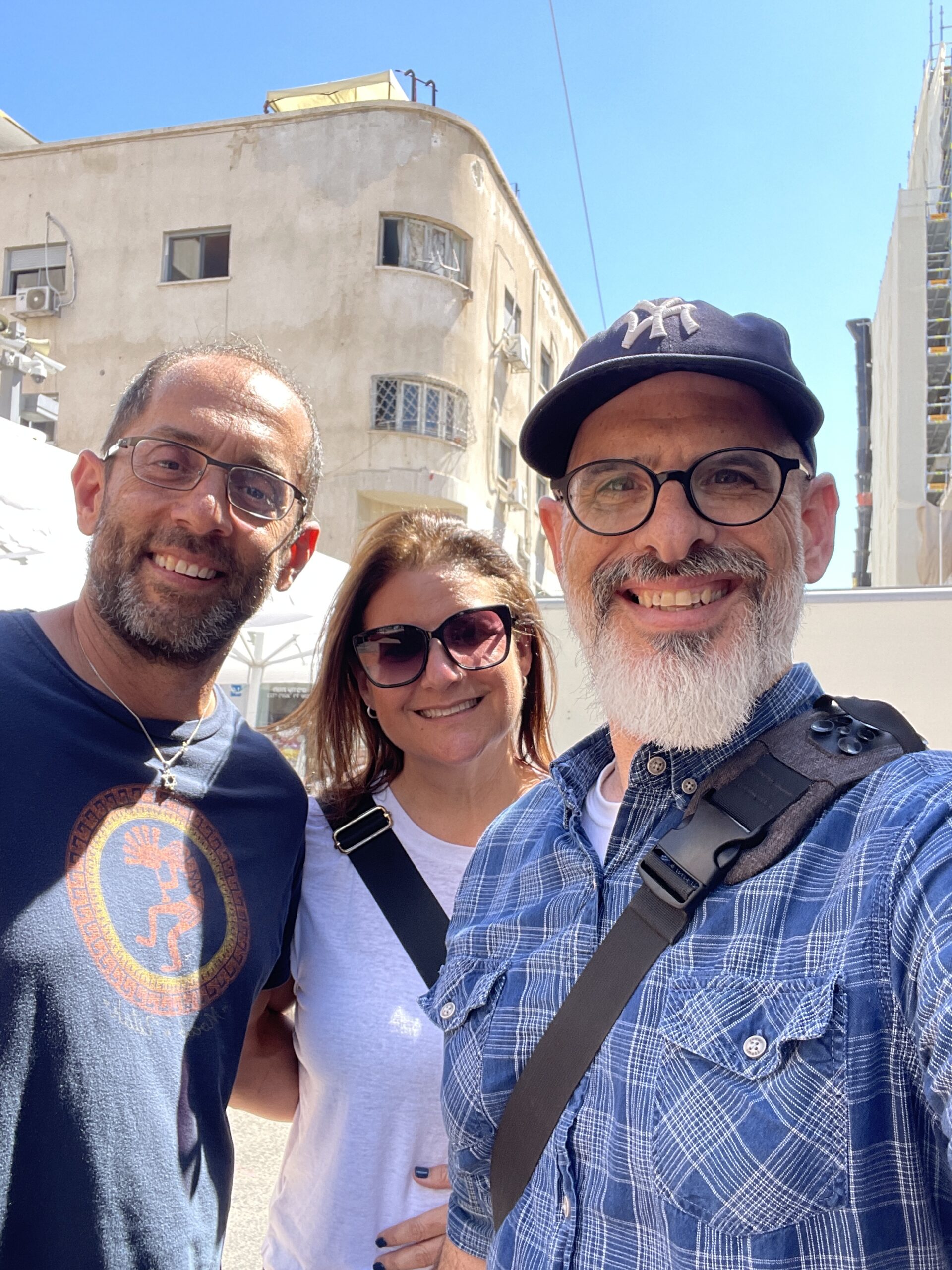 Harry Rubenstein leading a private food tour in Israel near Levinsky Market Tel Aviv